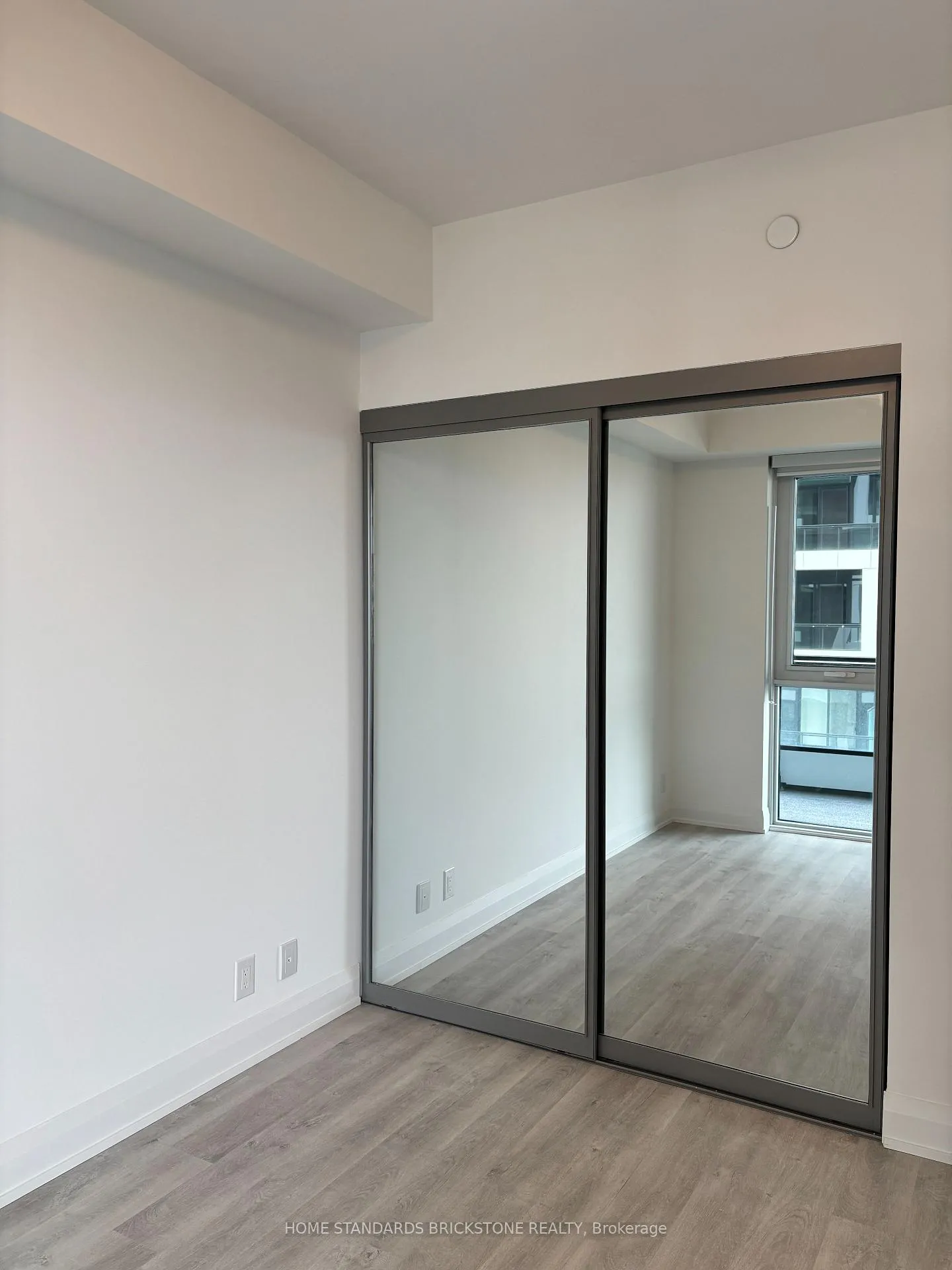 Photo 19 of Unit 3509, 65 Broadway Avenue, Toronto, Mount Pleasant West — HOMEH