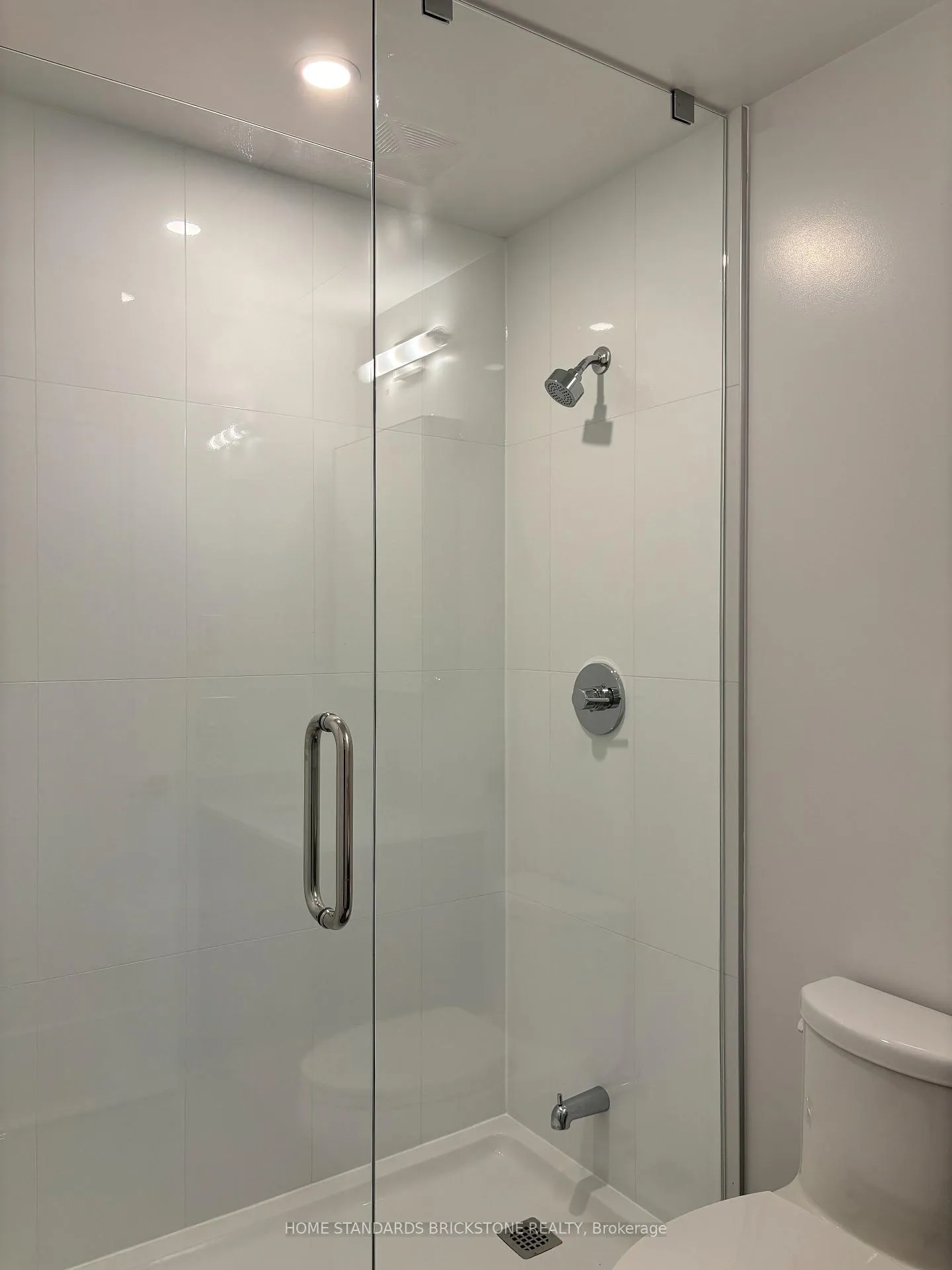 Photo 22 of Unit 3509, 65 Broadway Avenue, Toronto, Mount Pleasant West — HOMEH