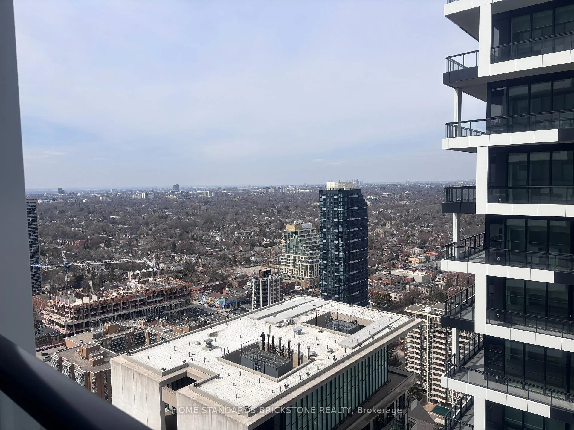 Photo 25 of Unit 3509, 65 Broadway Avenue, Toronto, Mount Pleasant West — HOMEH