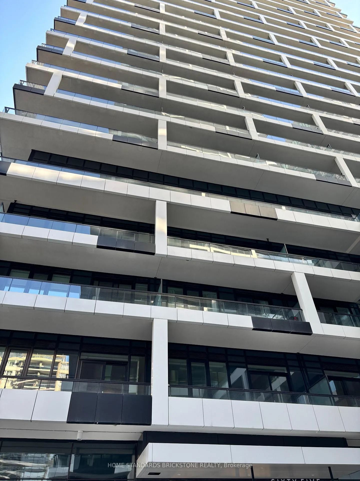 Photo 34 of Unit 3509, 65 Broadway Avenue, Toronto, Mount Pleasant West — HOMEH