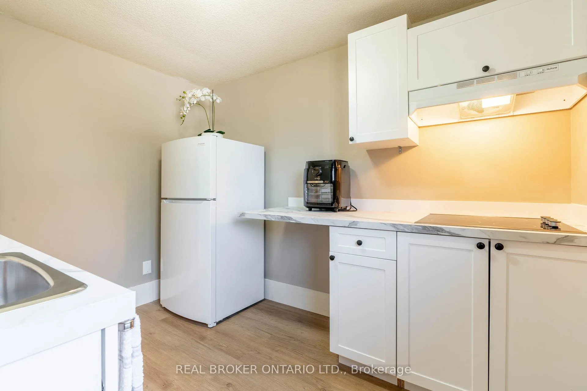Photo 19 of 232 Cedarwoods Crescent, Kitchener — HOMEH