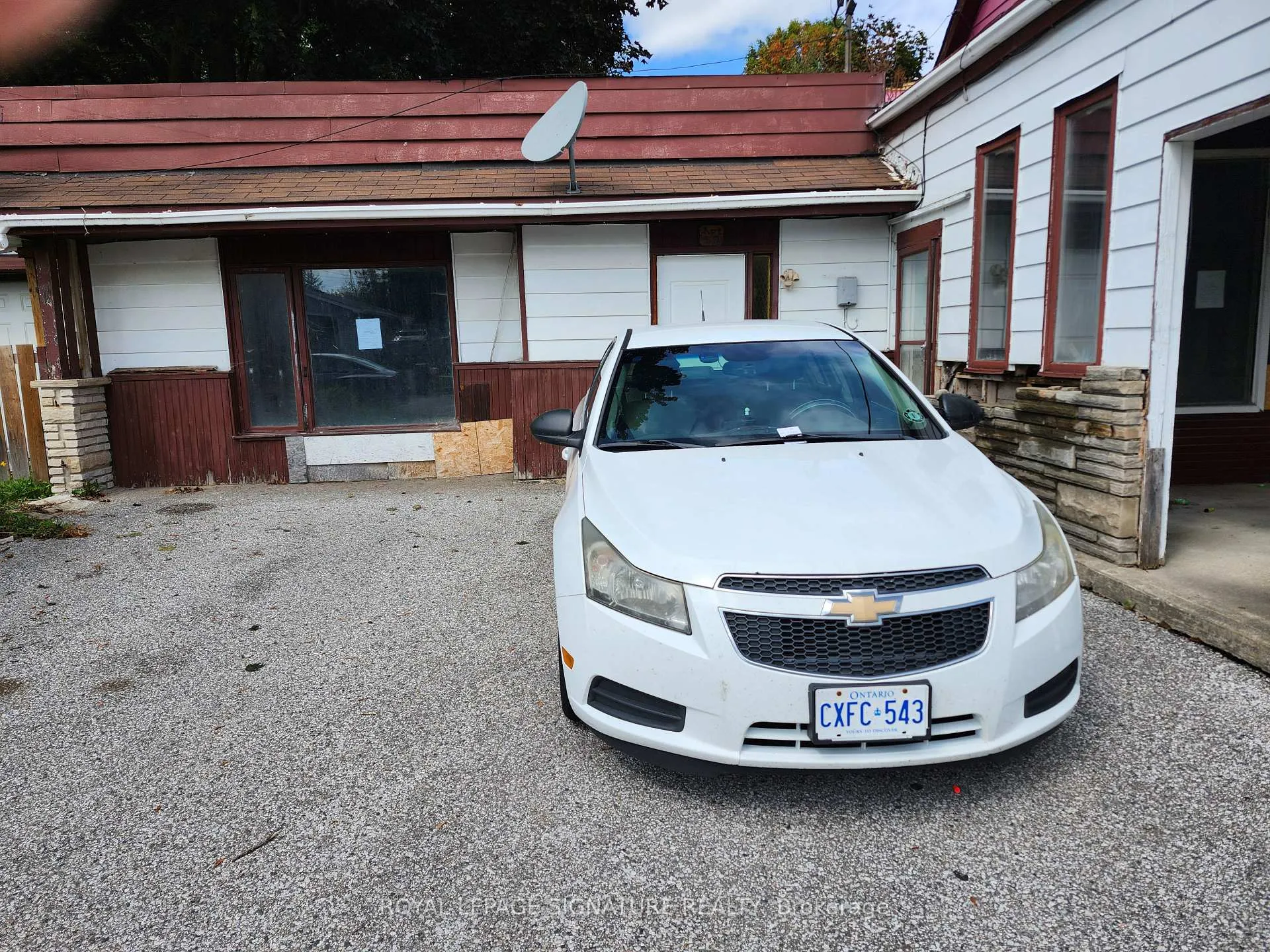 Photo 4 of 38 Tupper Street, New Tecumseth, Alliston — HOMEH