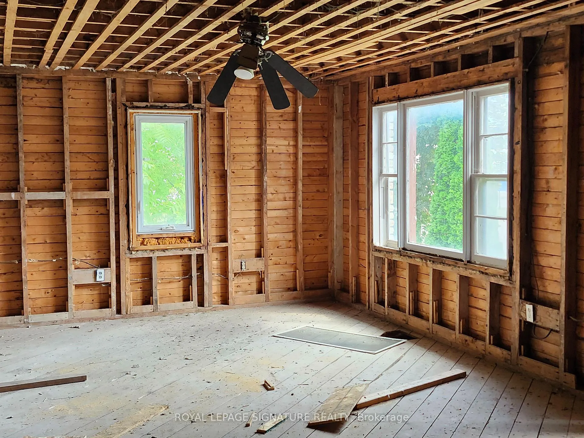 Photo 8 of 38 Tupper Street, New Tecumseth, Alliston — HOMEH