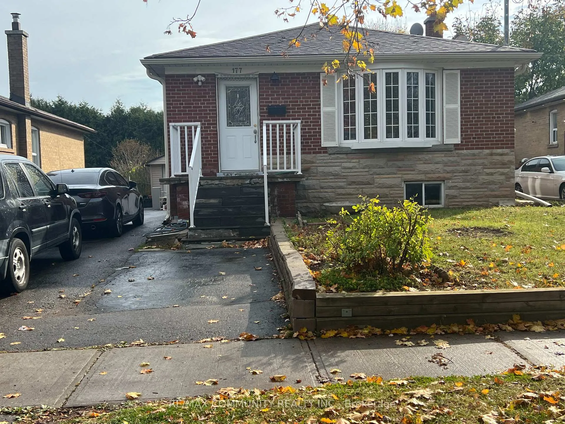 Photo 1 of 177 Sedgemount Drive, Scarborough, Woburn — HOMEH