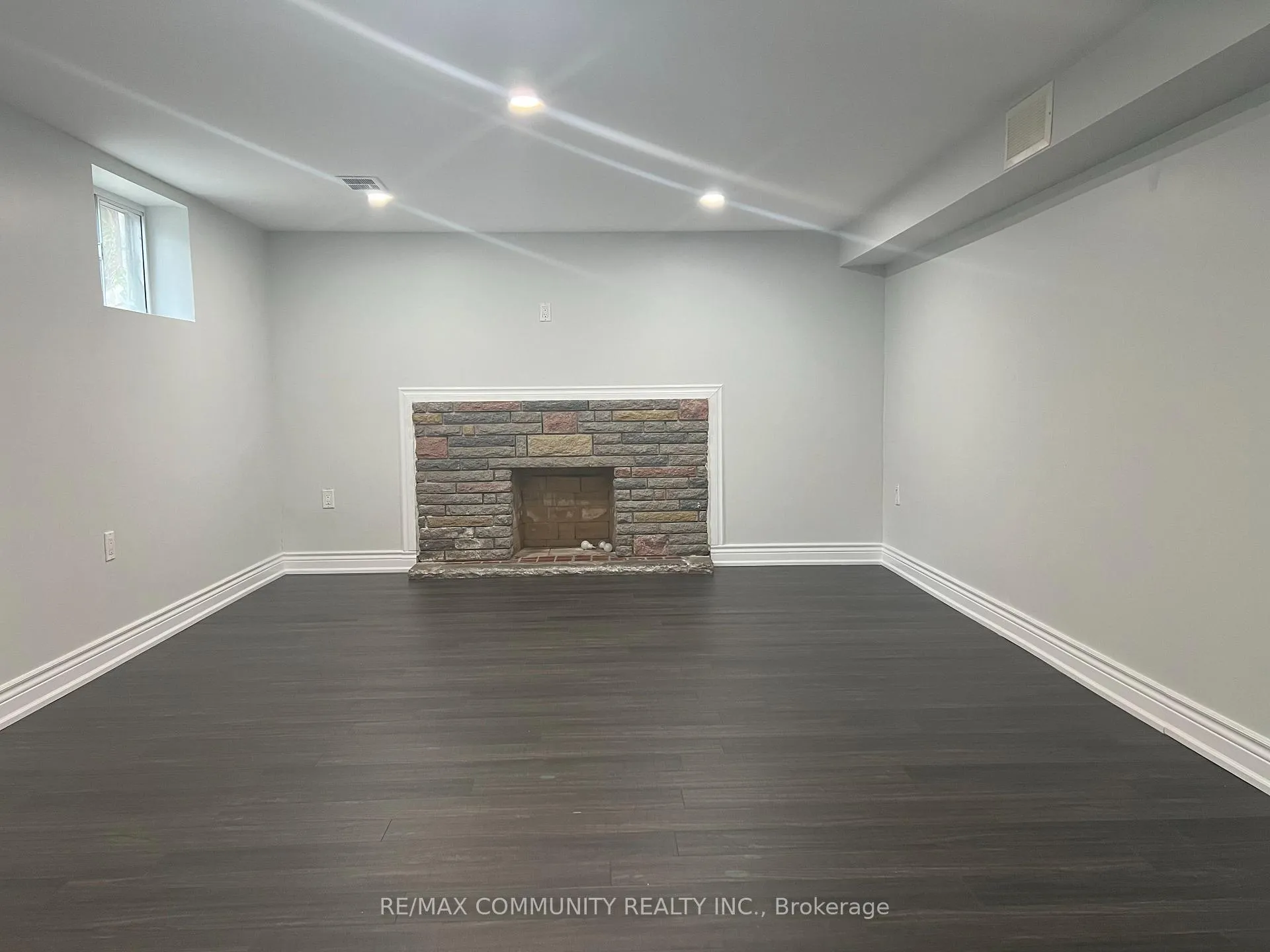 Photo 4 of 177 Sedgemount Drive, Scarborough, Woburn — HOMEH