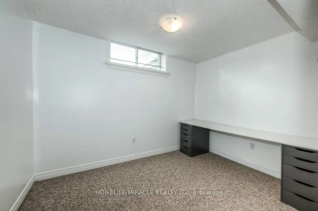 Photo 7 of 84 Crawford Crescent, Cambridge — HOMEH