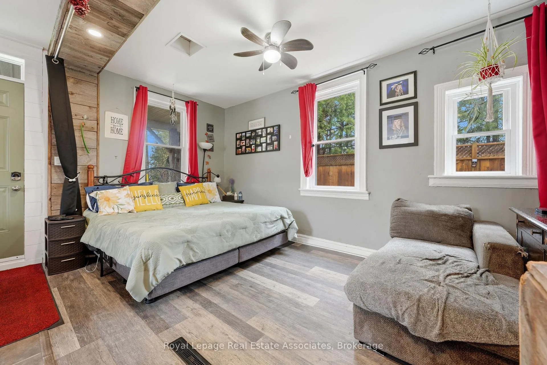 Photo 14 of 557 Main Street E, Southgate — HOMEH