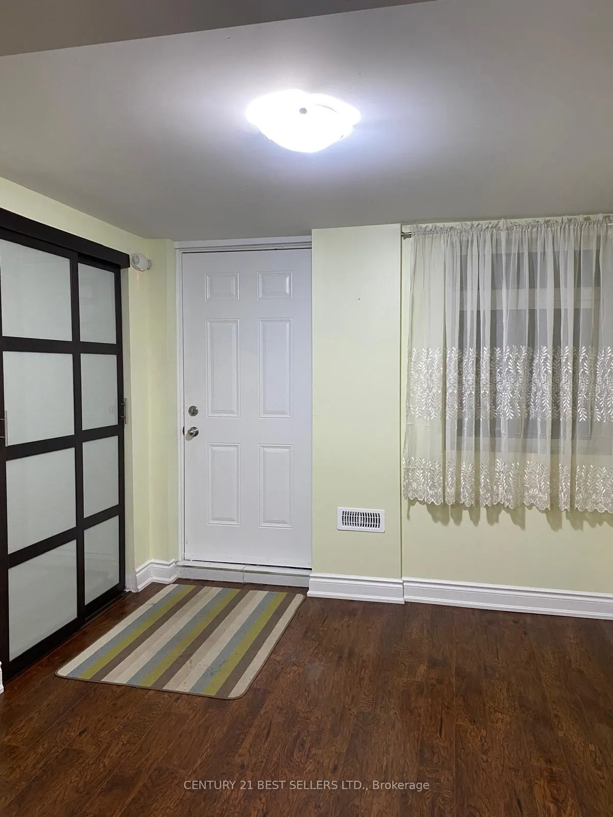 Photo 4 of 3 Farley (Basement) Road, Brampton, Fletcher's West — HOMEH