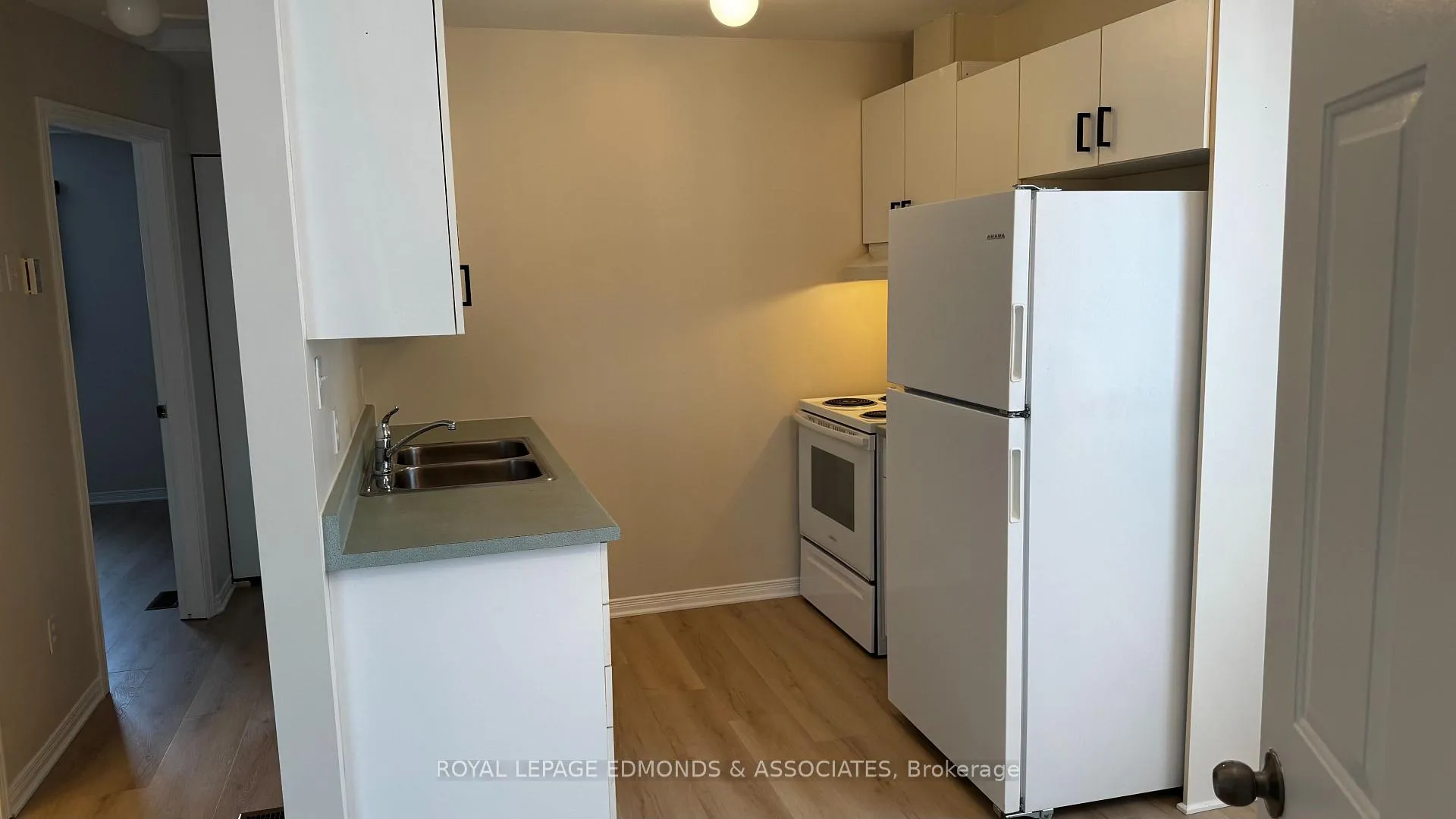 Photo 4 of 441 Mackay Street, Pembroke — HOMEH