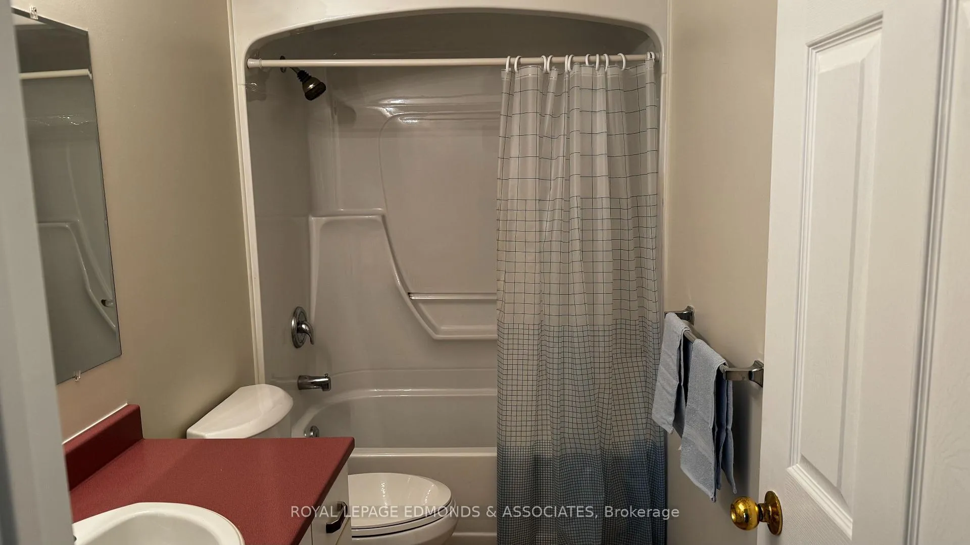 Photo 16 of 441 Mackay Street, Pembroke — HOMEH