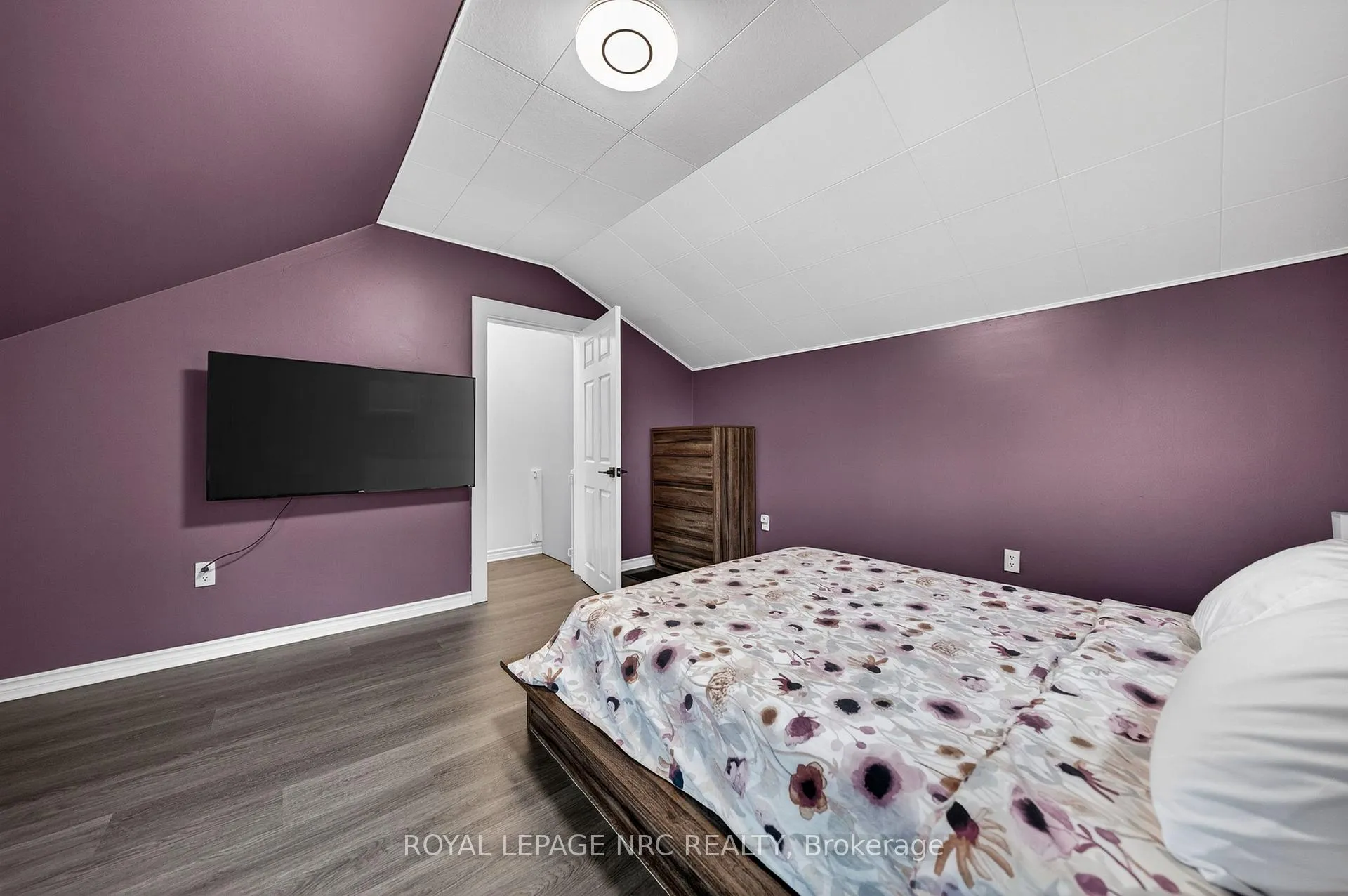 Photo 22 of 62 Louisa Street, St. Catharines, Downtown — HOMEH