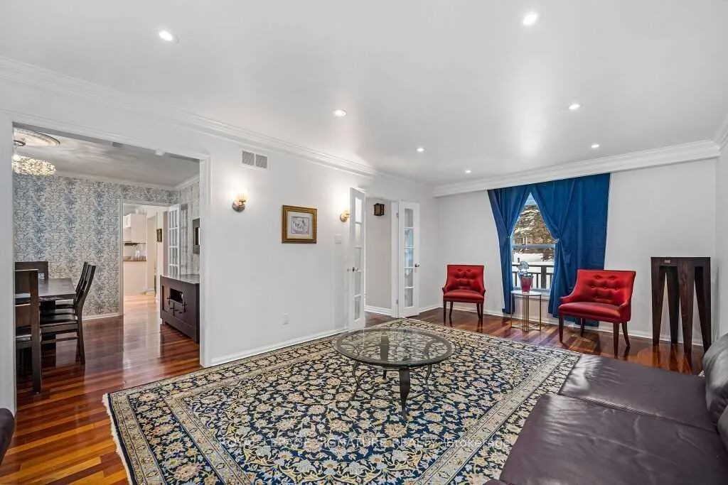 Photo 12 of 1 Park Brook Place, Markham, Royal Orchard — HOMEH