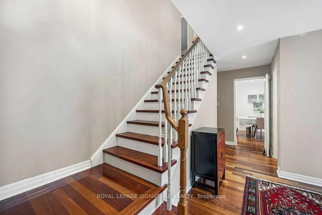 Photo 15 of 1 Park Brook Place, Markham, Royal Orchard — HOMEH