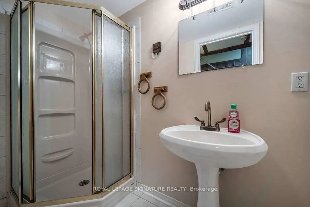 Photo 33 of 1 Park Brook Place, Markham, Royal Orchard — HOMEH