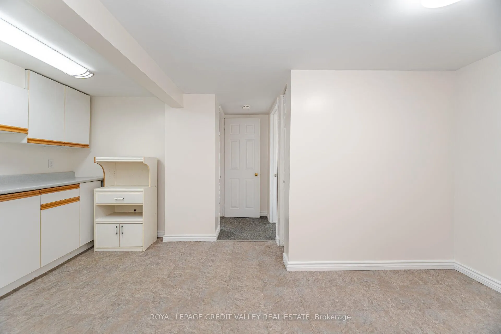 Photo 22 of 36 Autumn Boulevard, Brampton, Avondale — HOMEH