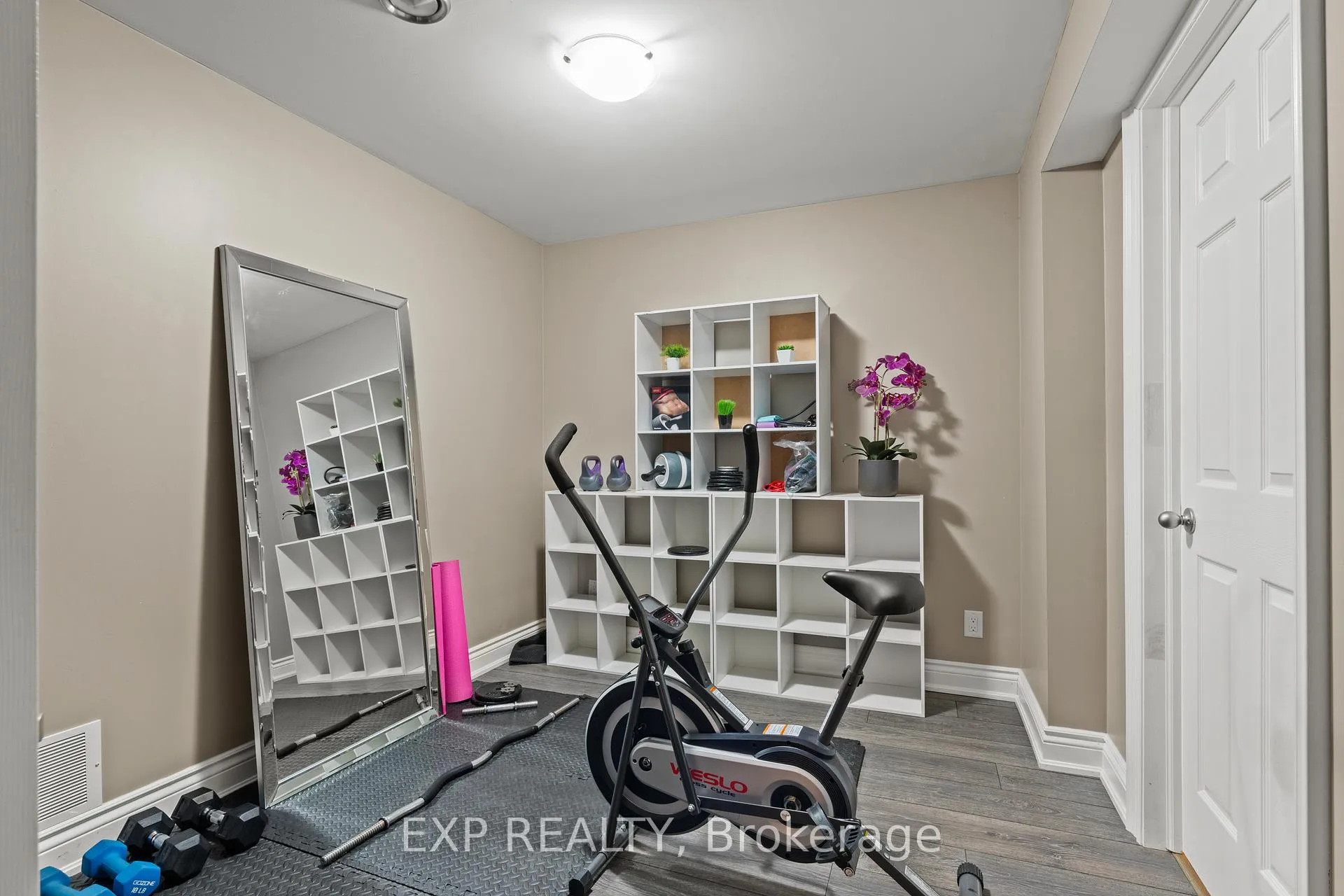 Photo 41 of 3 Success Way, Thorold, Rolling Meadows — HOMEH