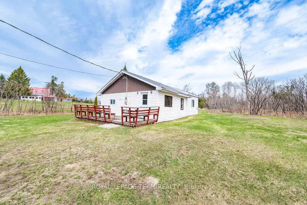 Photo 3 of 5242 Murphy Road, Greater Madawaska — HOMEH