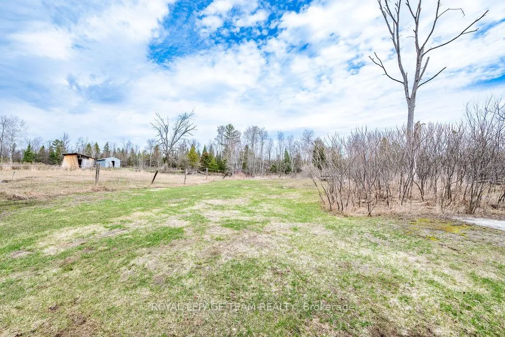 Photo 4 of 5242 Murphy Road, Greater Madawaska — HOMEH