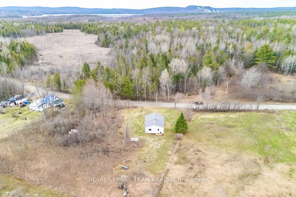 Photo 12 of 5242 Murphy Road, Greater Madawaska — HOMEH