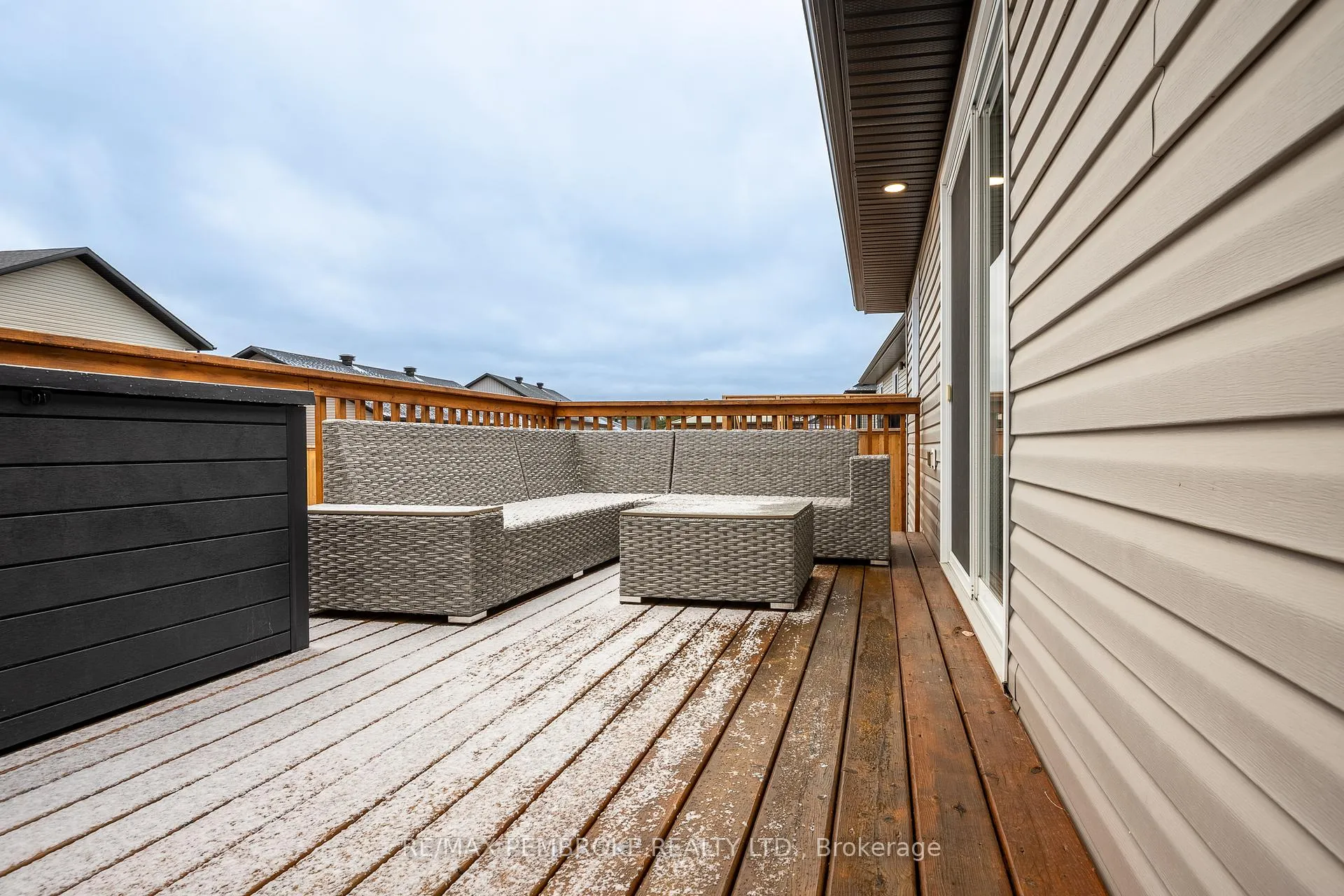 Photo 9 of 7 Drew Street, Petawawa — HOMEH