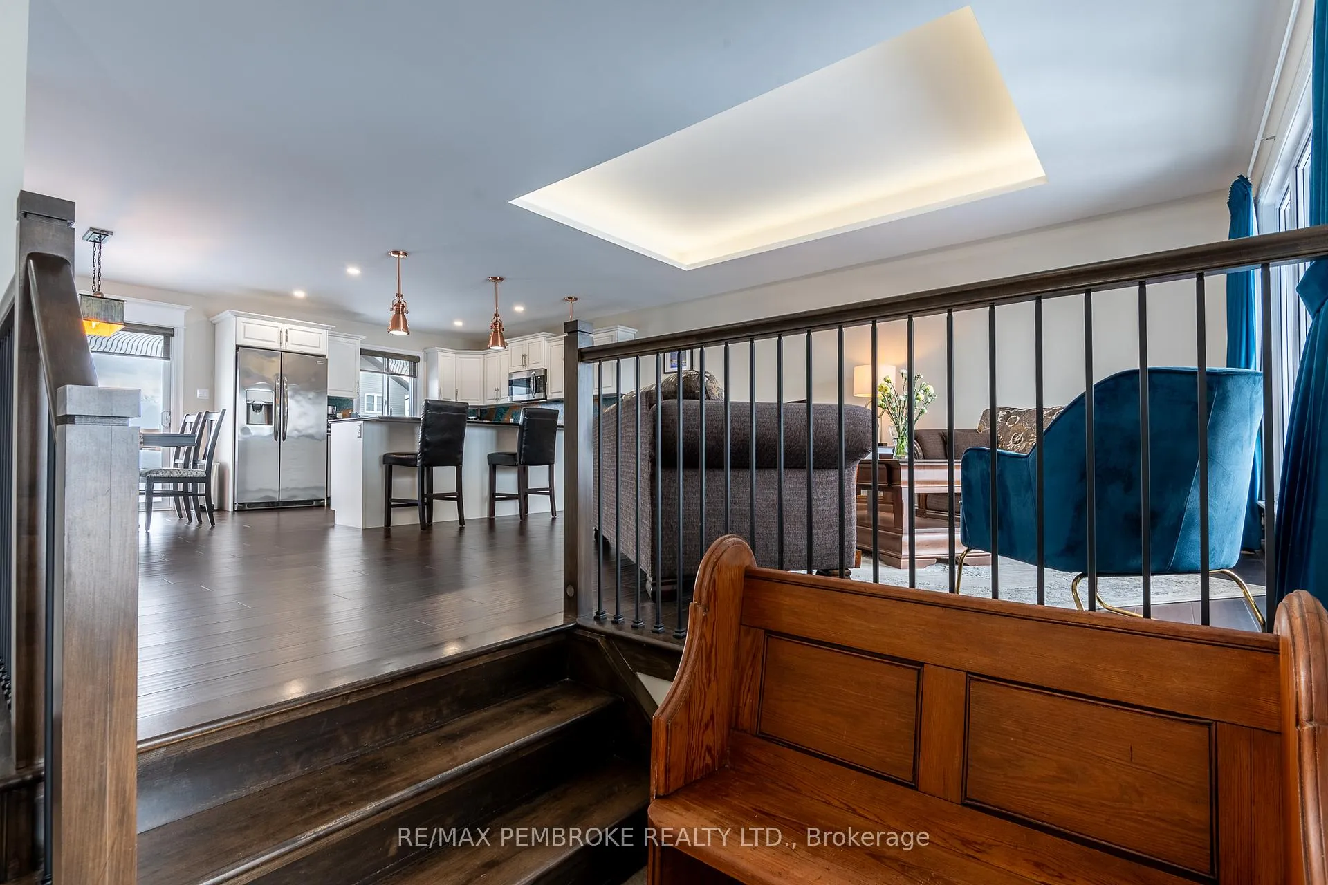 Photo 12 of 7 Drew Street, Petawawa — HOMEH