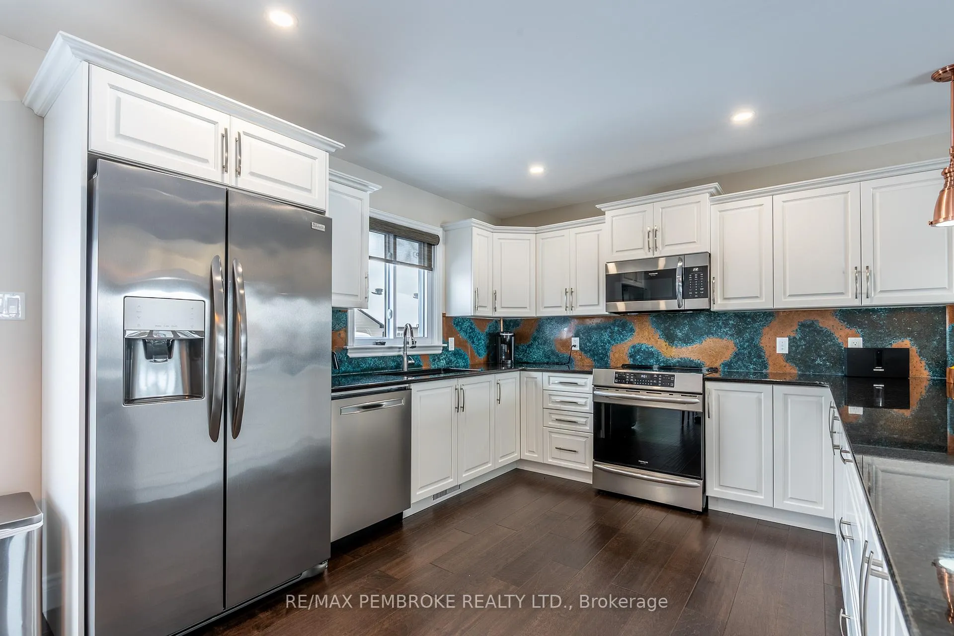 Photo 23 of 7 Drew Street, Petawawa — HOMEH