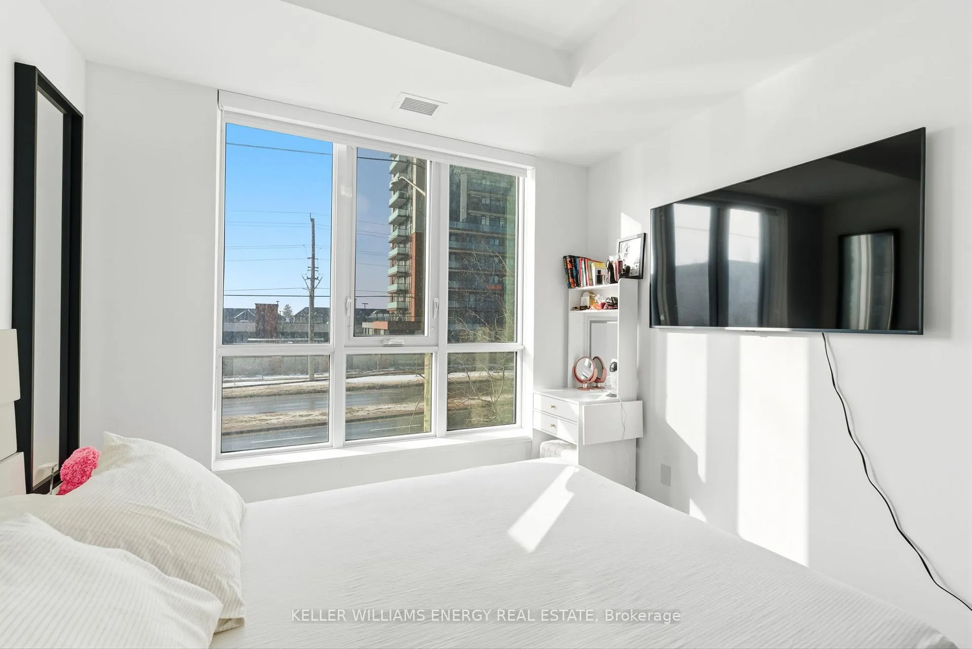 Photo 15 of Unit 211, 2545 Simcoe Street N, Oshawa, Windfields — HOMEH