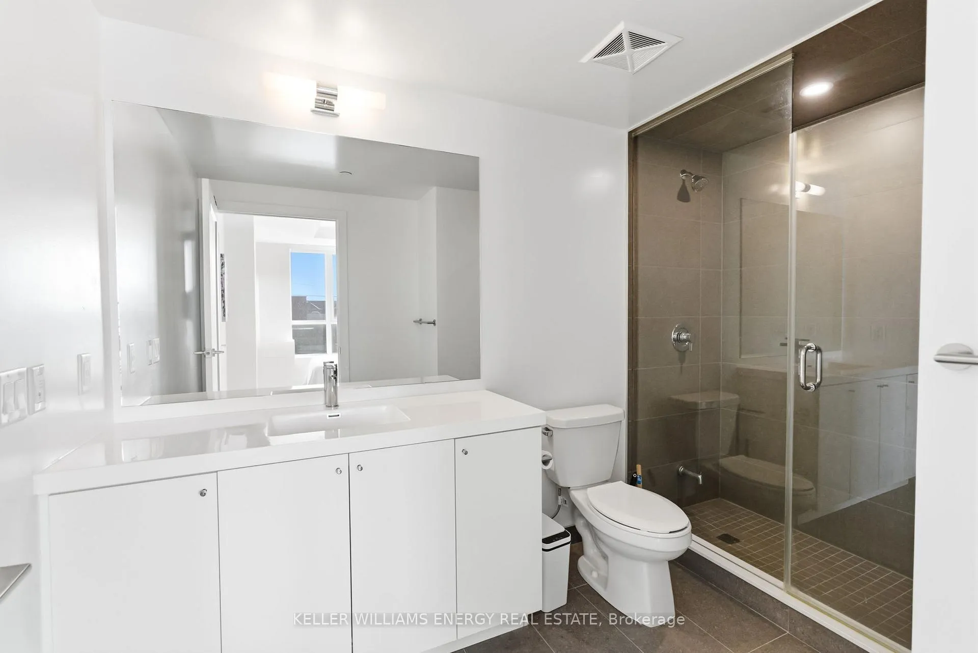 Photo 18 of Unit 211, 2545 Simcoe Street N, Oshawa, Windfields — HOMEH