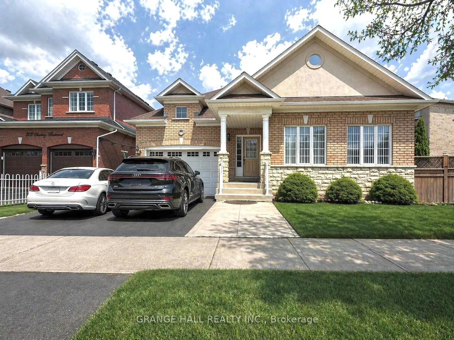Photo 1 of 203 Starling Boulevard, Vaughan, Vellore Village — HOMEH