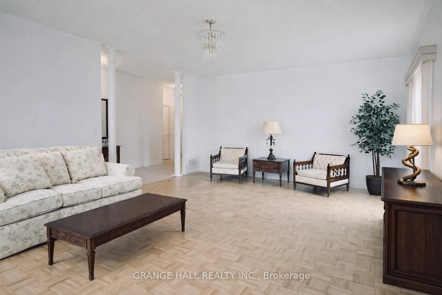 Photo 4 of 203 Starling Boulevard, Vaughan, Vellore Village — HOMEH