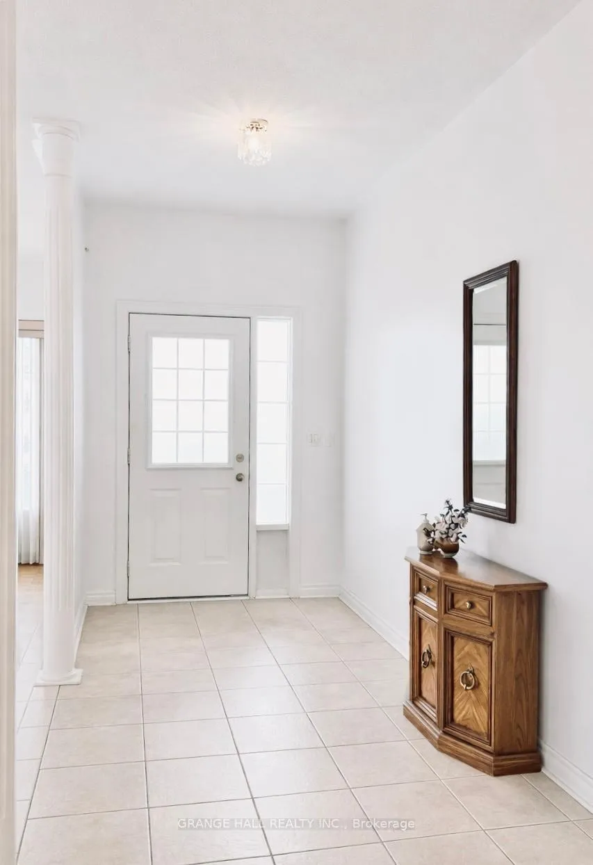 Photo 15 of 203 Starling Boulevard, Vaughan, Vellore Village — HOMEH