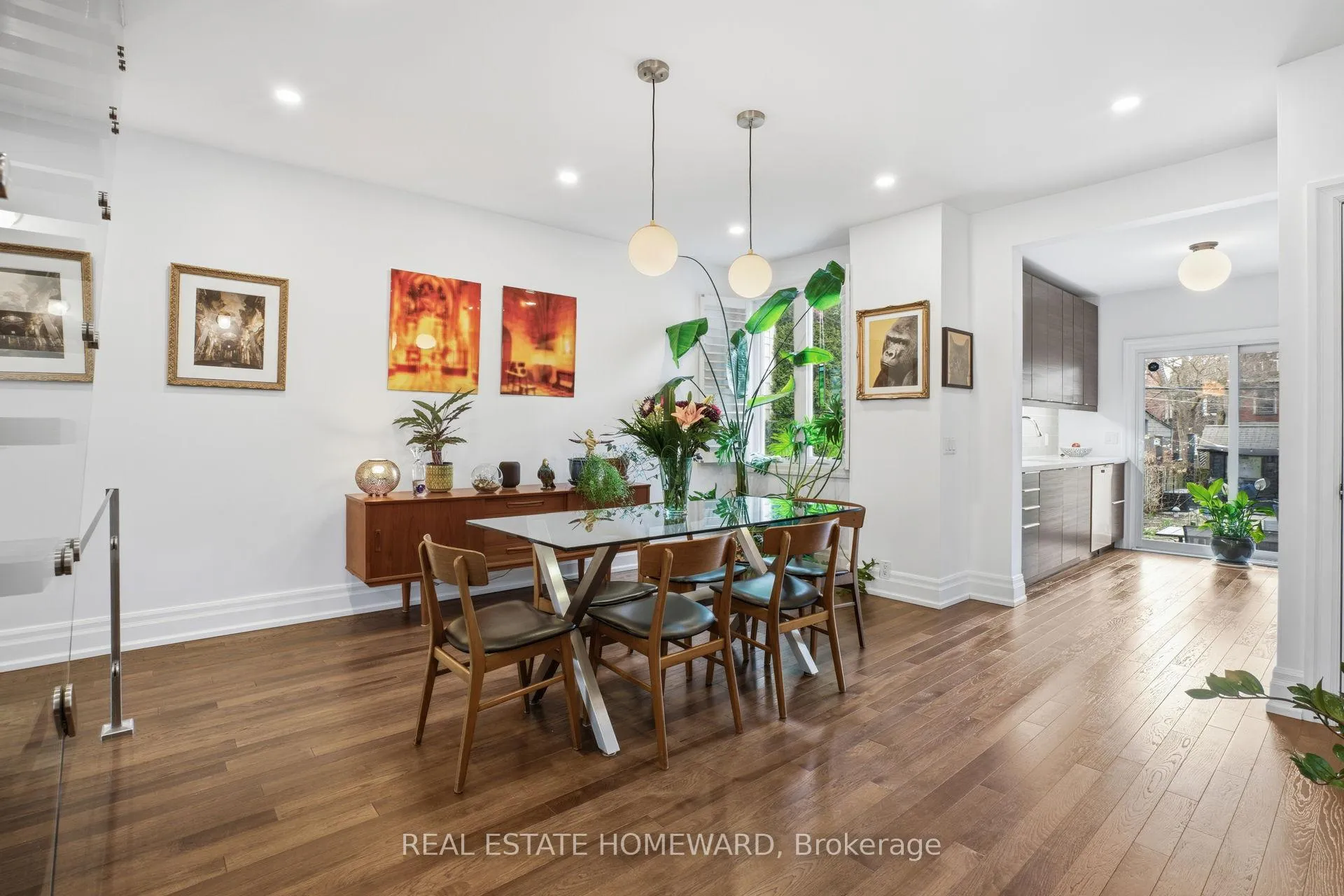 Photo 11 of 111 Withrow Avenue, Toronto, North Riverdale — HOMEH