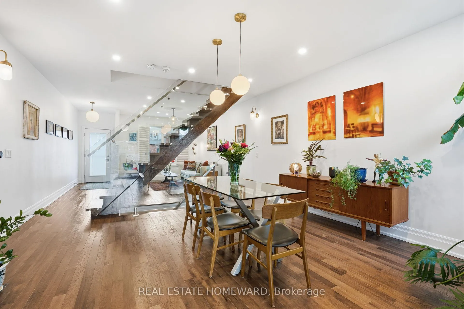 Photo 14 of 111 Withrow Avenue, Toronto, North Riverdale — HOMEH