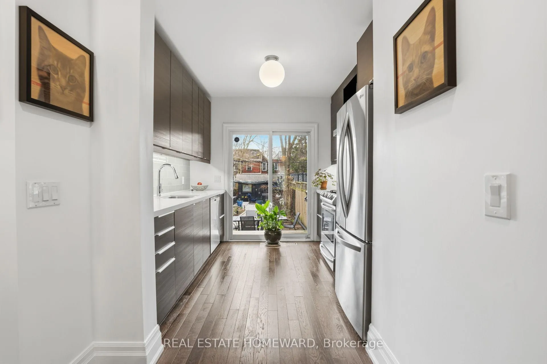 Photo 15 of 111 Withrow Avenue, Toronto, North Riverdale — HOMEH