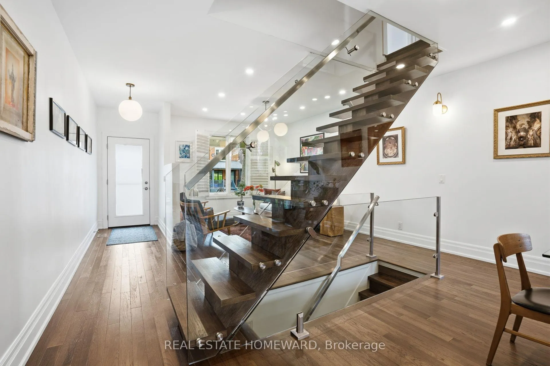 Photo 20 of 111 Withrow Avenue, Toronto, North Riverdale — HOMEH