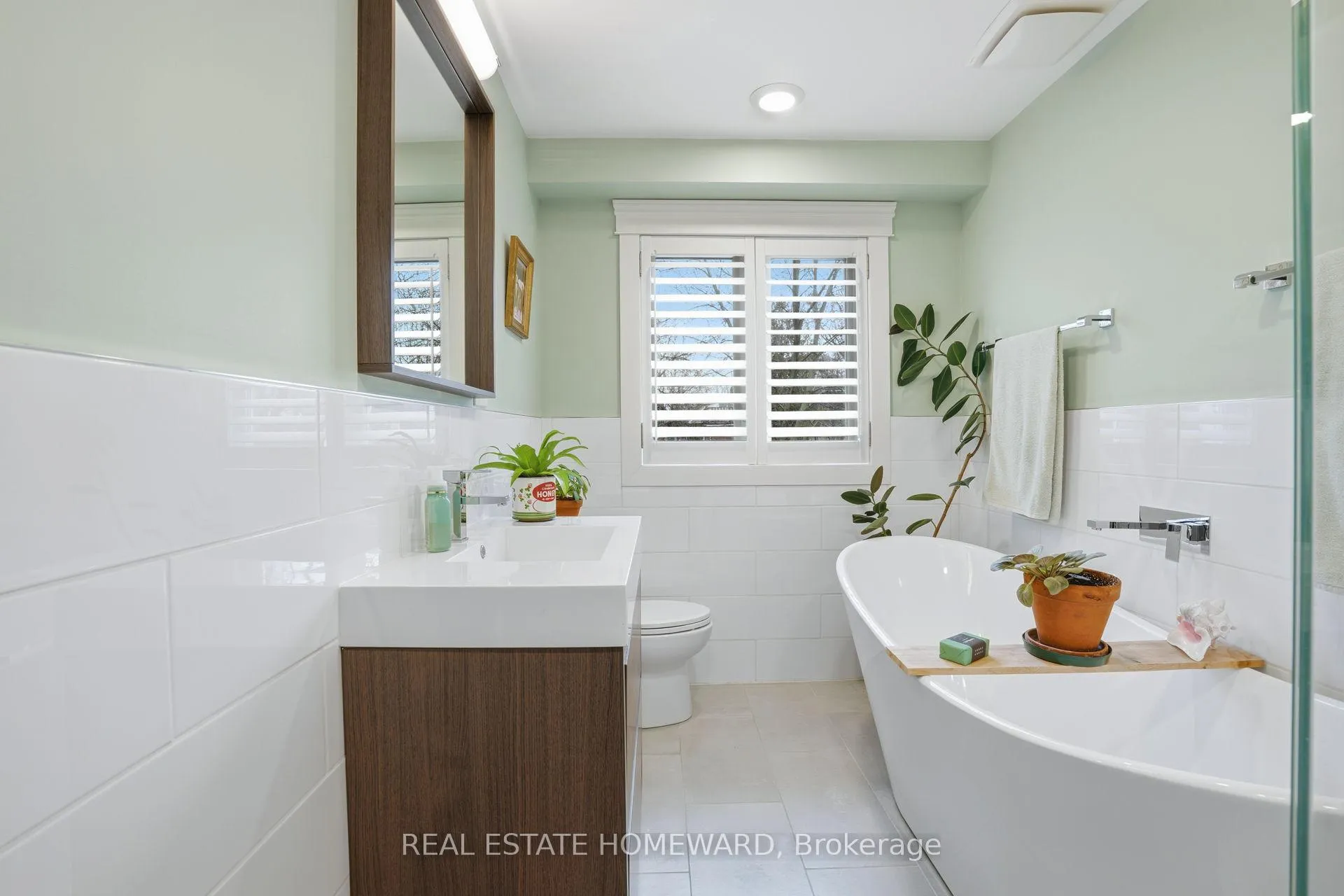 Photo 28 of 111 Withrow Avenue, Toronto, North Riverdale — HOMEH