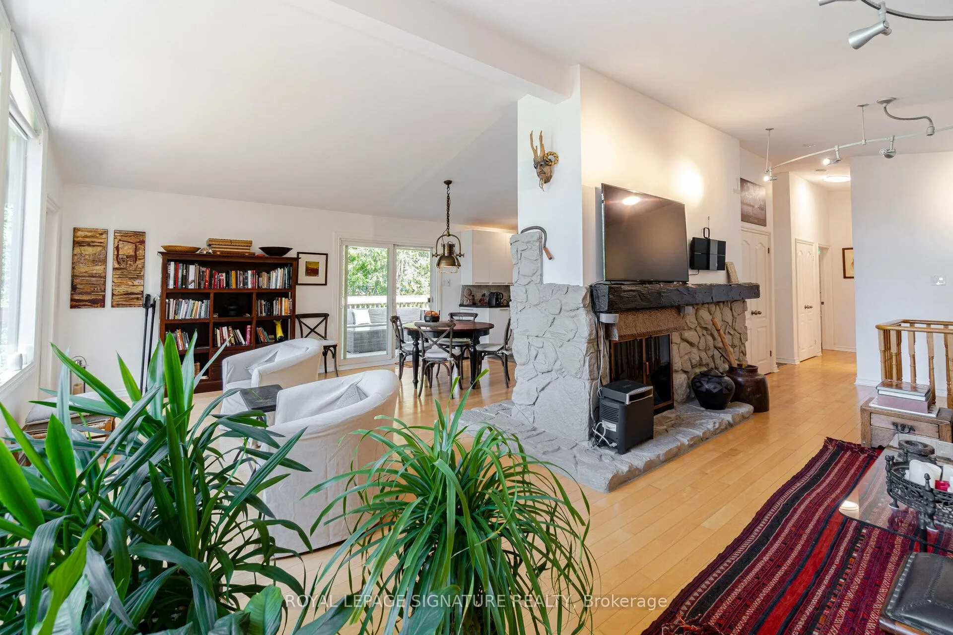 Photo 8 of 3225 Greenwood Road, Pickering, Rural Pickering — HOMEH