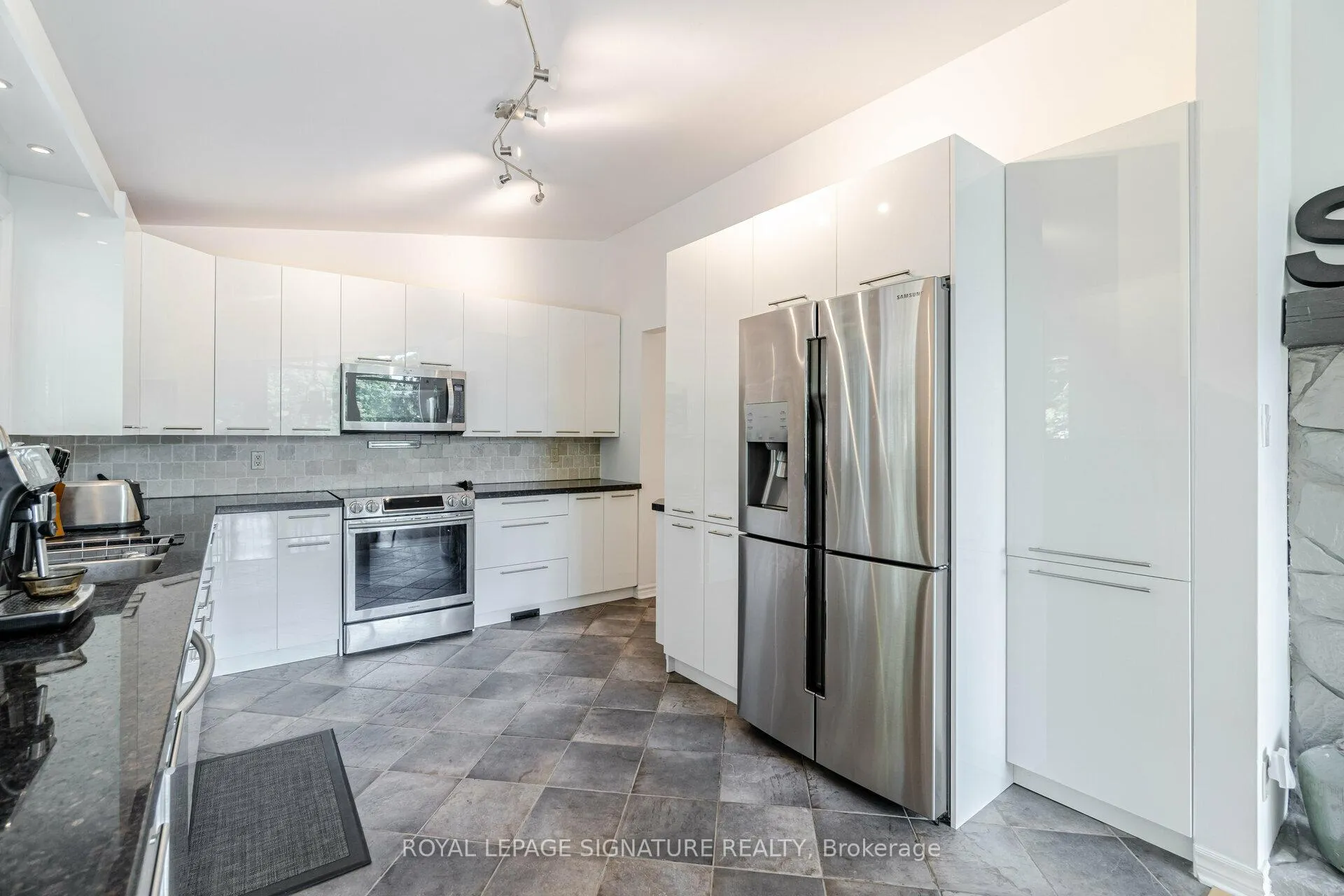 Photo 13 of 3225 Greenwood Road, Pickering, Rural Pickering — HOMEH