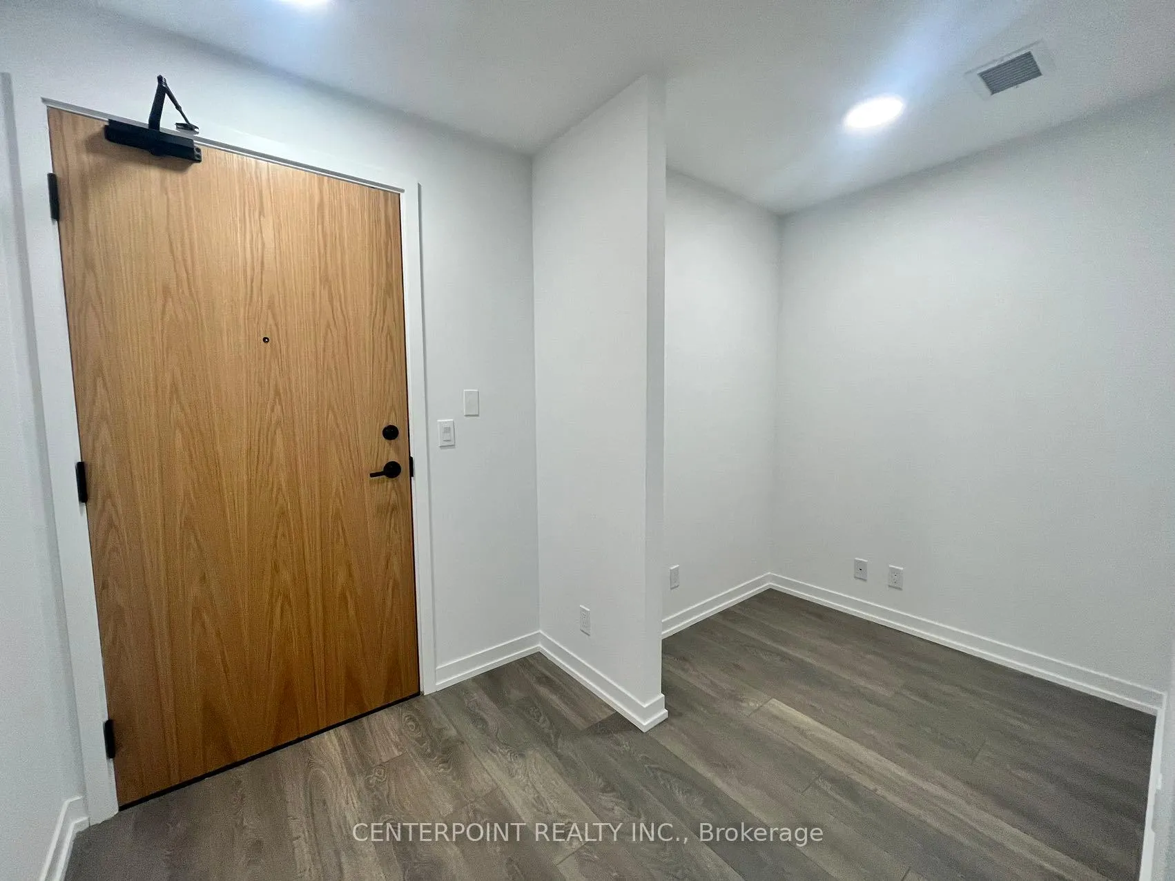Photo 3 of Unit C507, 8 Beverley Glen Boulevard, Vaughan, Beverley Glen — HOMEH