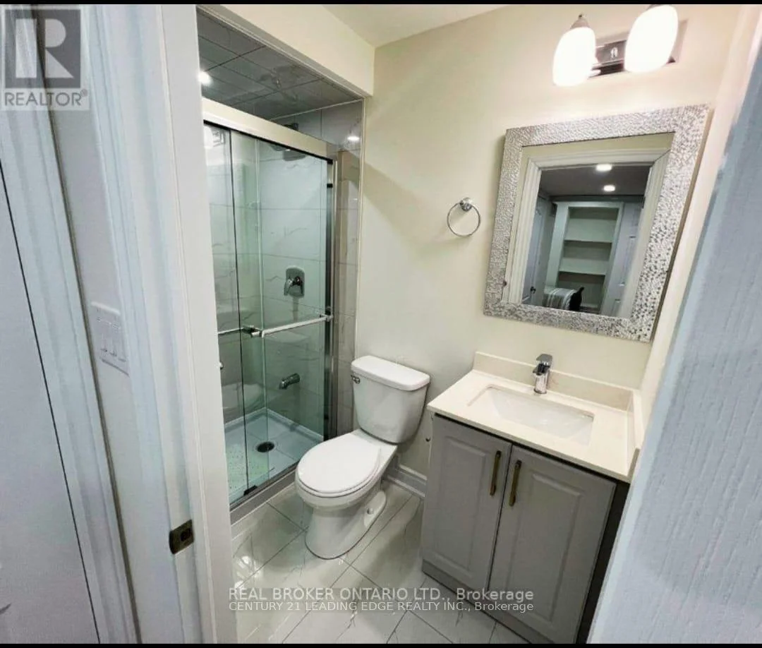 Photo 11 of 70 Campwood Crescent, Brampton, Bram East — HOMEH