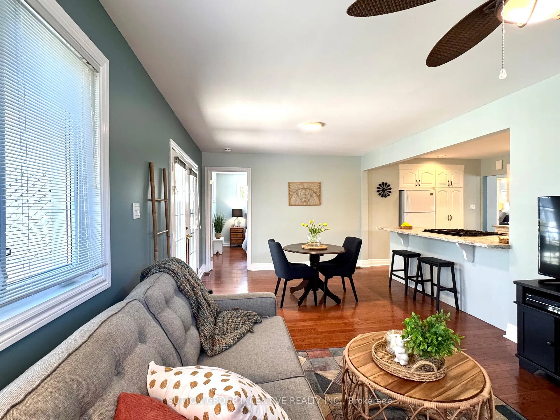 Photo 18 of 3 Melody Lane, Georgina, Sutton & Jackson's Point — HOMEH