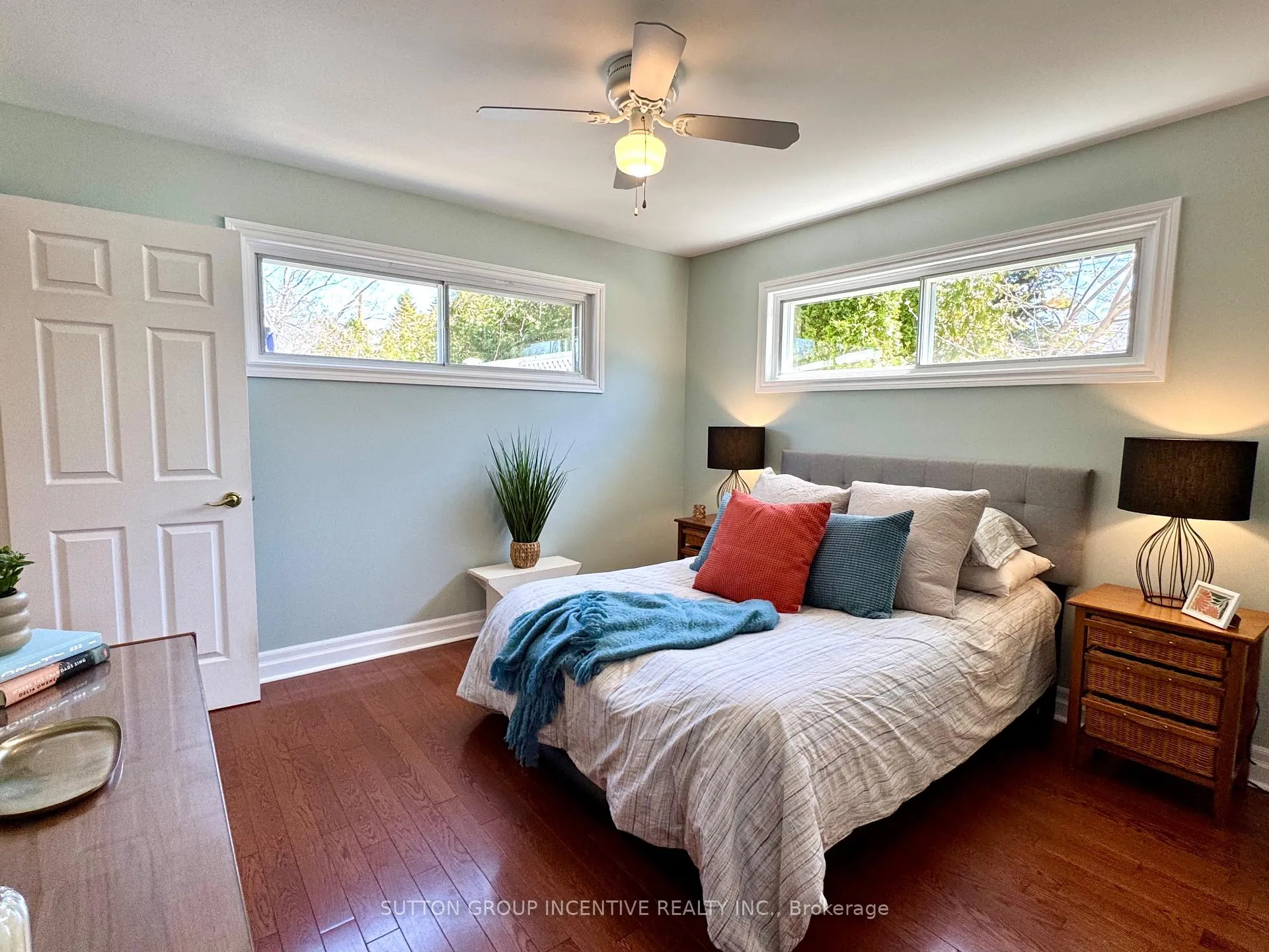 Photo 20 of 3 Melody Lane, Georgina, Sutton & Jackson's Point — HOMEH