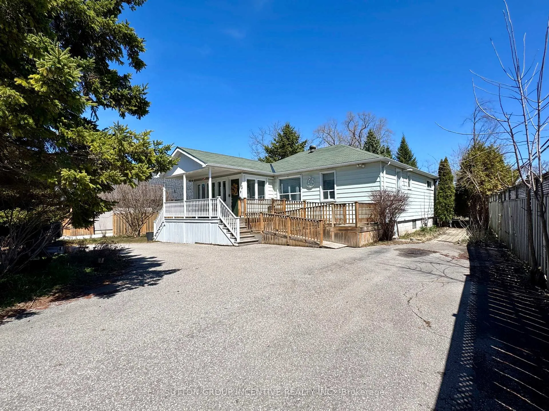 Photo 40 of 3 Melody Lane, Georgina, Sutton & Jackson's Point — HOMEH