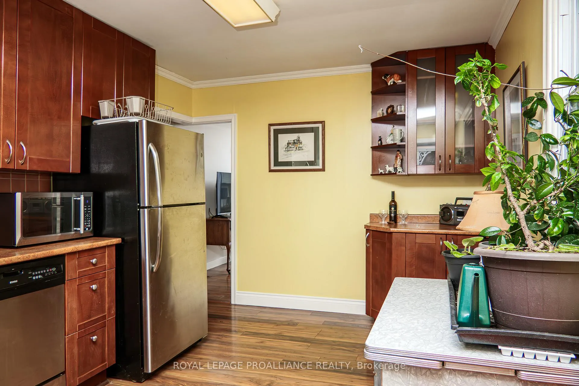 Photo 20 of 101 Wall Street, Quinte West, Trenton Ward — HOMEH