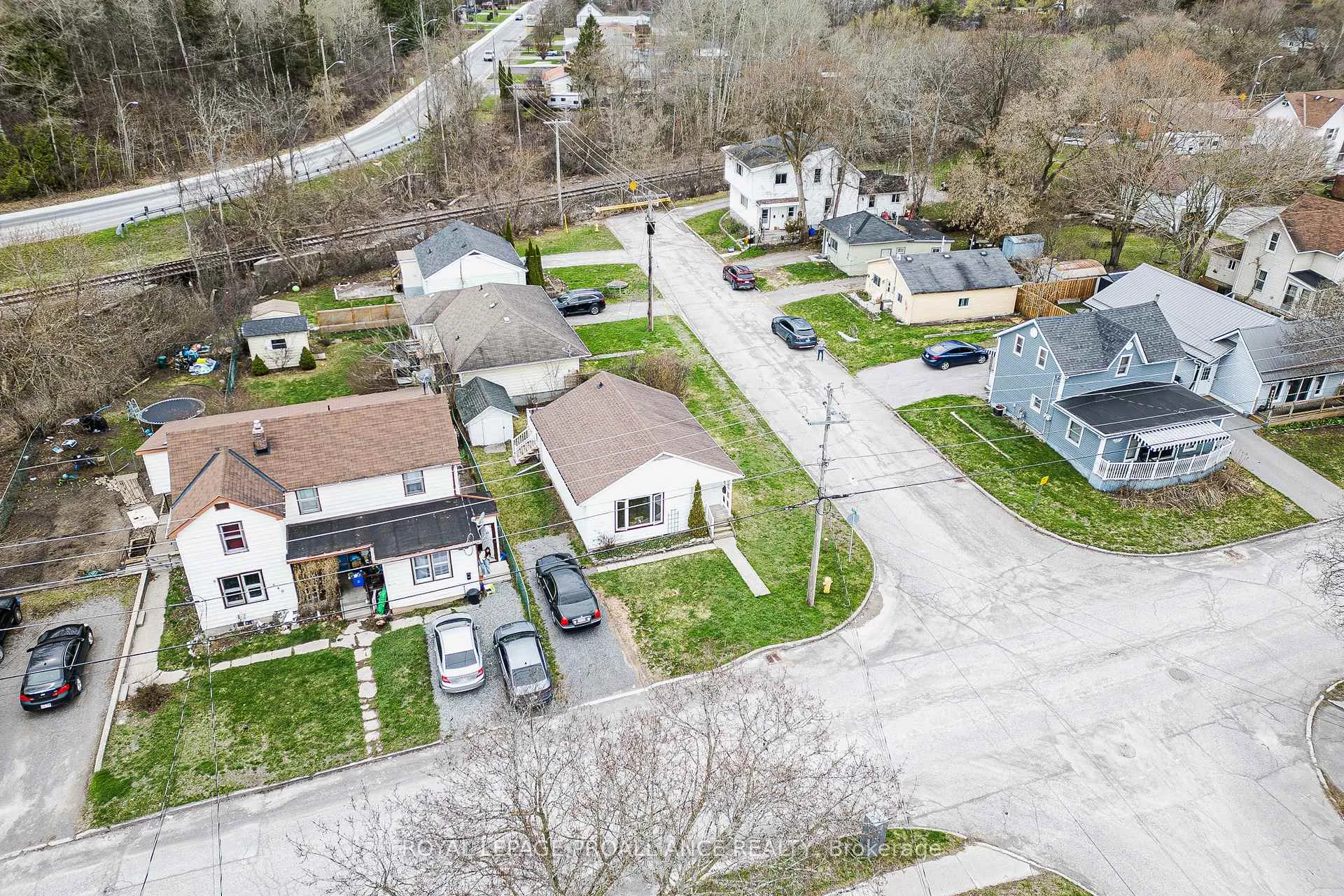 Photo 27 of 101 Wall Street, Quinte West, Trenton Ward — HOMEH