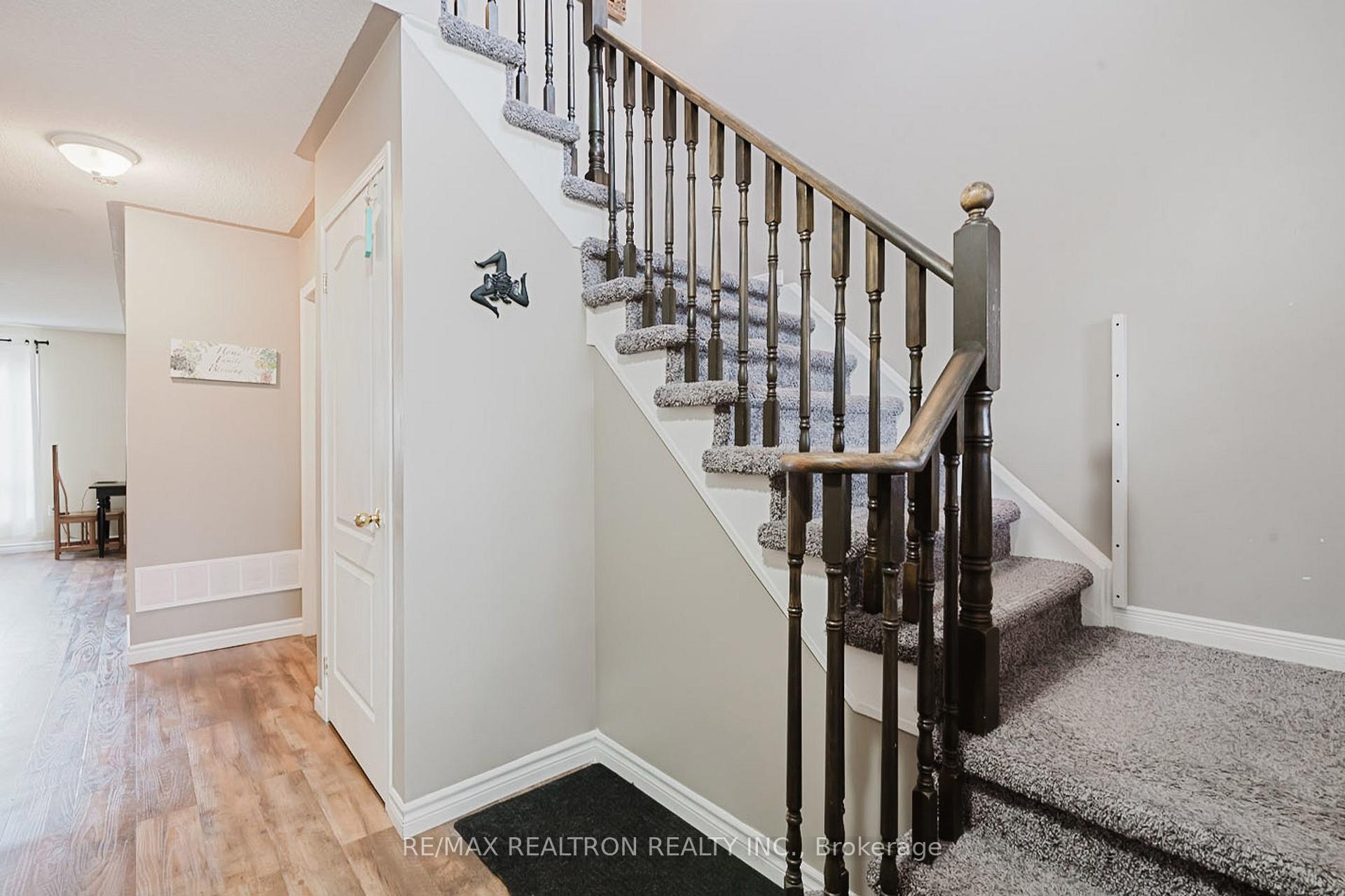 Photo 4 of 95 Stonemount Crescent, Essa, Angus — HOMEH