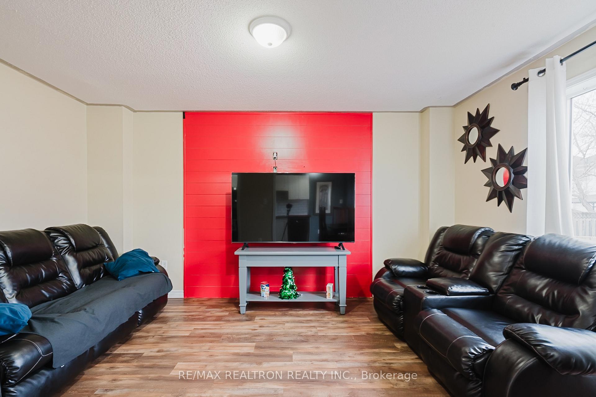 Photo 8 of 95 Stonemount Crescent, Essa, Angus — HOMEH