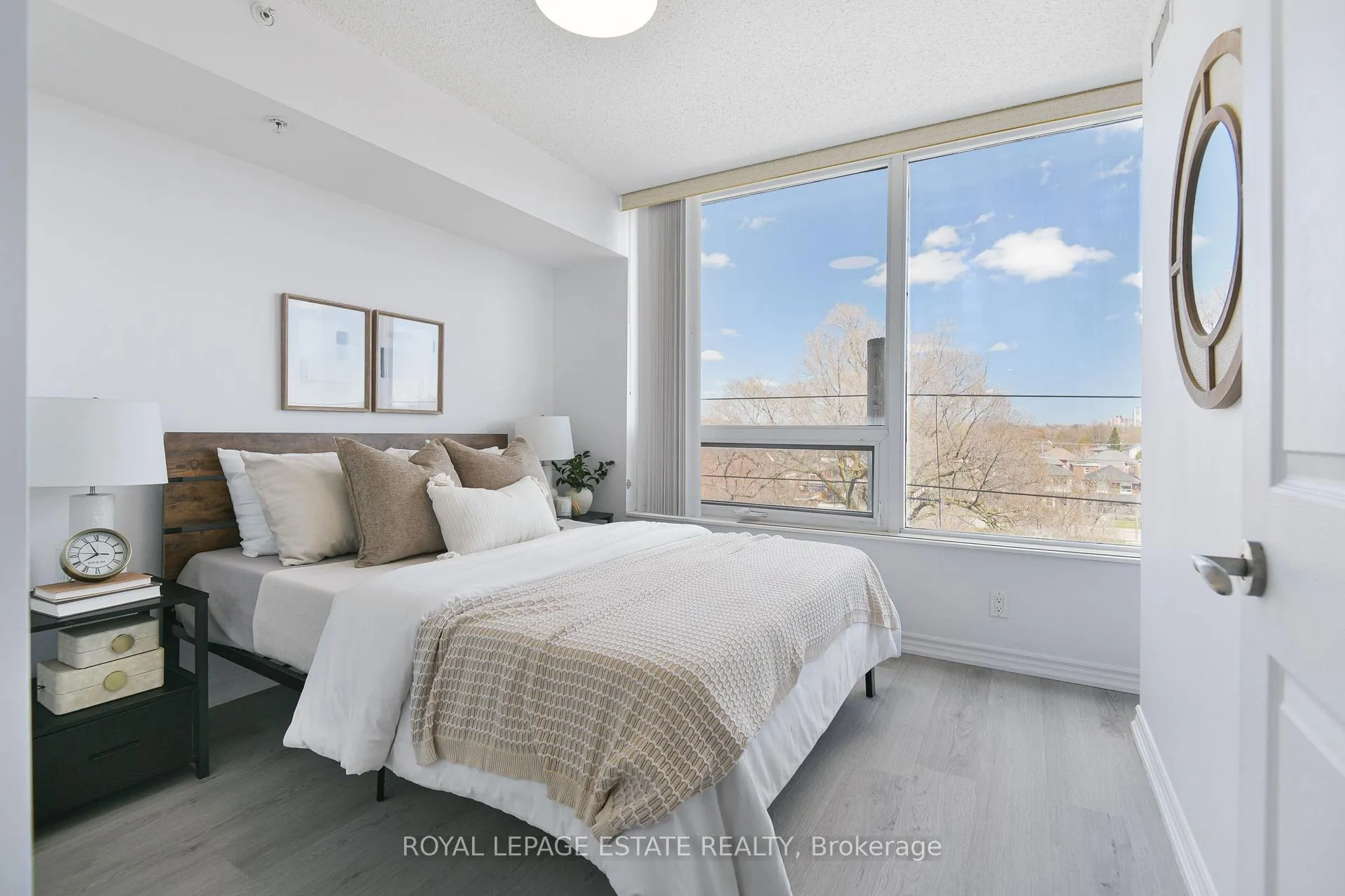 Photo 4 of 280 Donlands Ave, Toronto, Danforth Village-East York — HOMEH