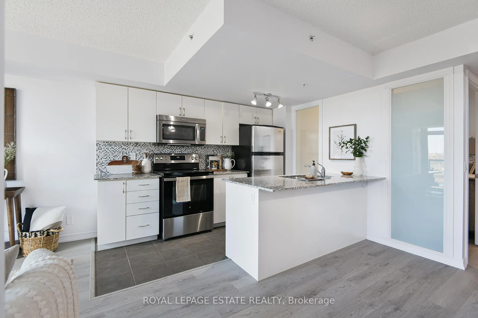 Photo 11 of 280 Donlands Ave, Toronto, Danforth Village-East York — HOMEH