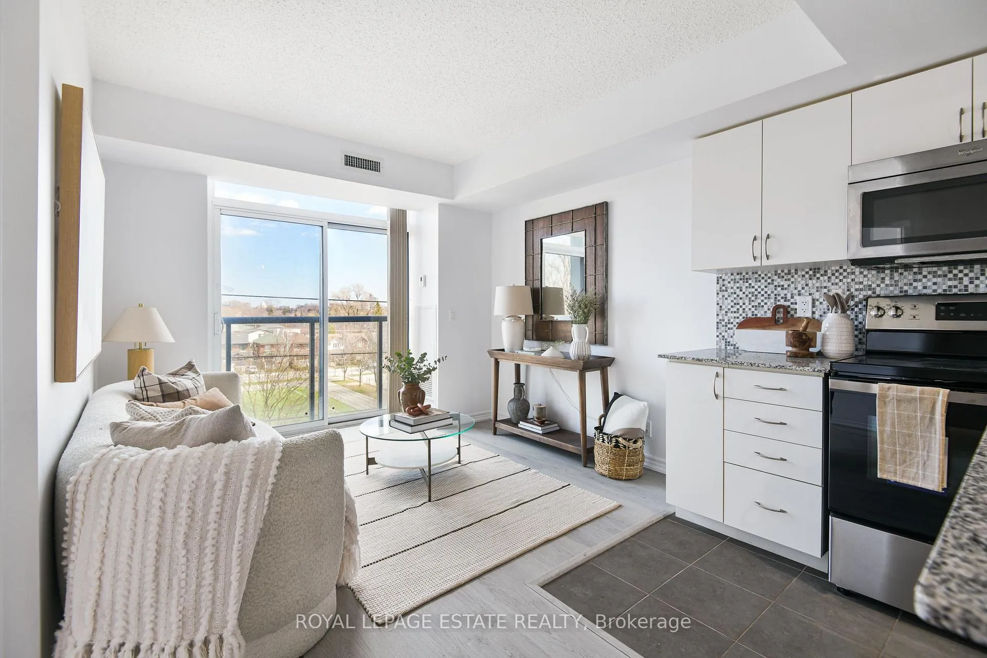 Photo 14 of 280 Donlands Ave, Toronto, Danforth Village-East York — HOMEH